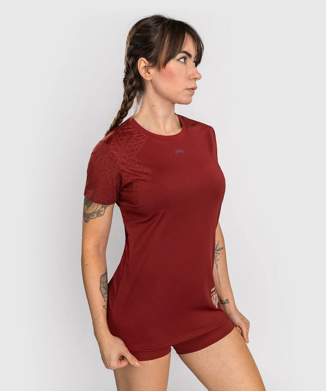 Venum Damen Dry Tech T-Shirt Serpenti – Burgunderrot