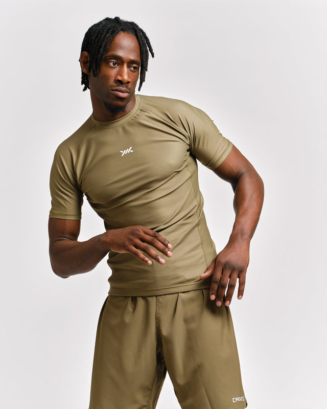 Caged Tactical Rashguard Korta Ärmar – Armygrön