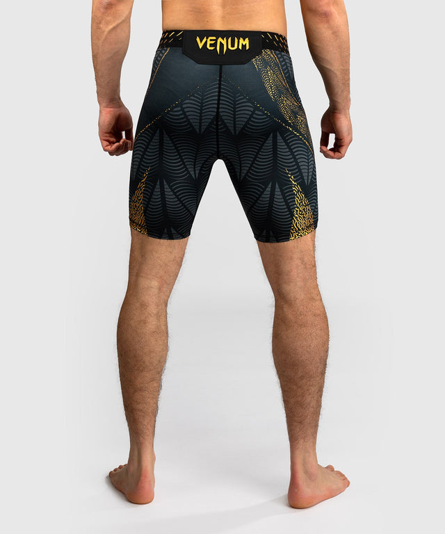 Venum UFC MMA-shorts Zenith - Champion