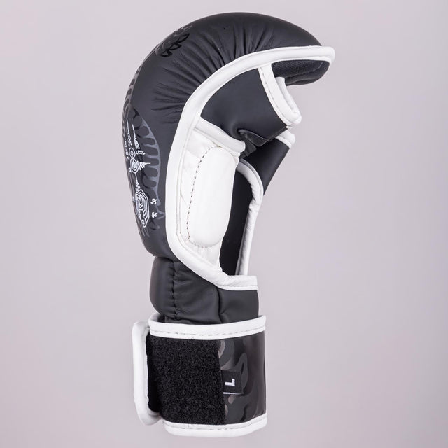 Luvas de MMA 8 WEAPONS Sak Yant Big Tiger – Preto