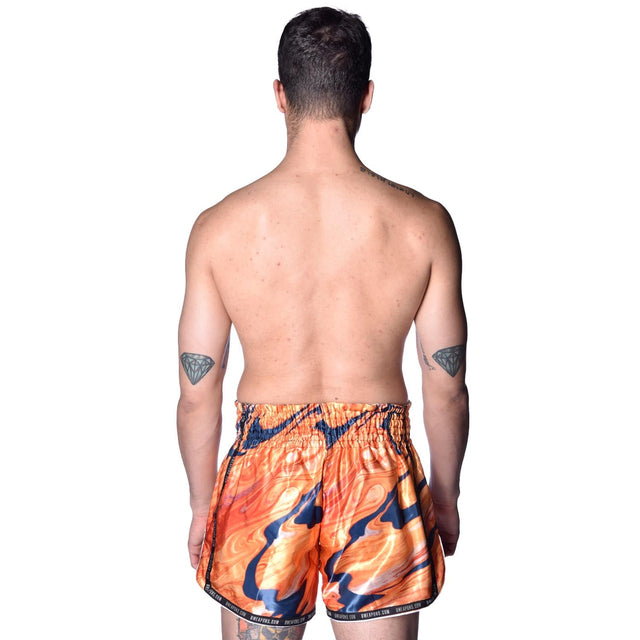 8 WEAPONS Muay-Thai-Shorts Vivo – Magma