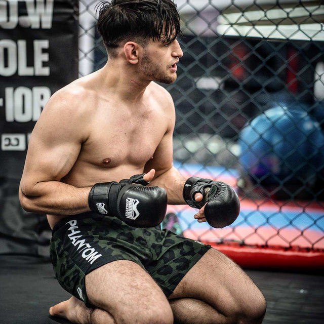 Phantom Athletics MMA-handsker Riot Pro