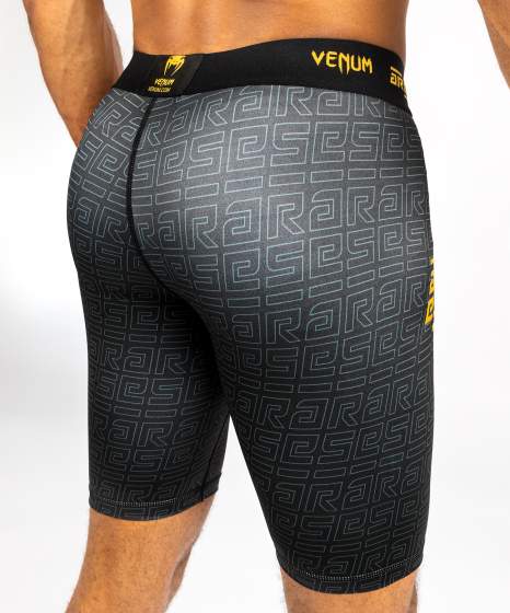 Venum x Ares Vale Tudo Shorts - Zwart/Goud