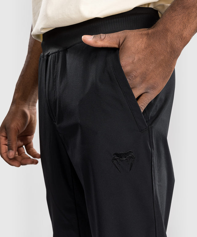 Venum Tepláky Fly – Černé