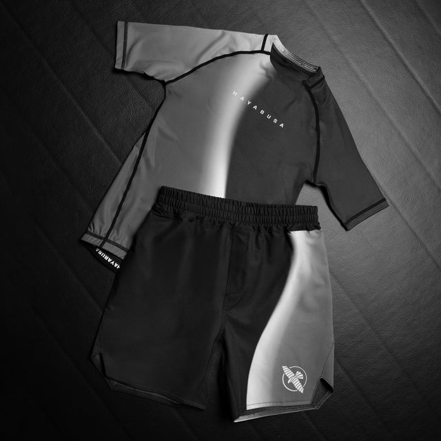 Hayabusa Rashguard Apex Nova Korte Mouwen Børn - Sort
