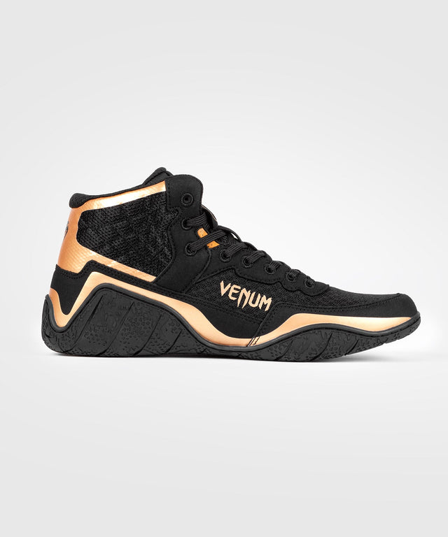 Botas de lucha Venum Elite – Negro/Bronce
