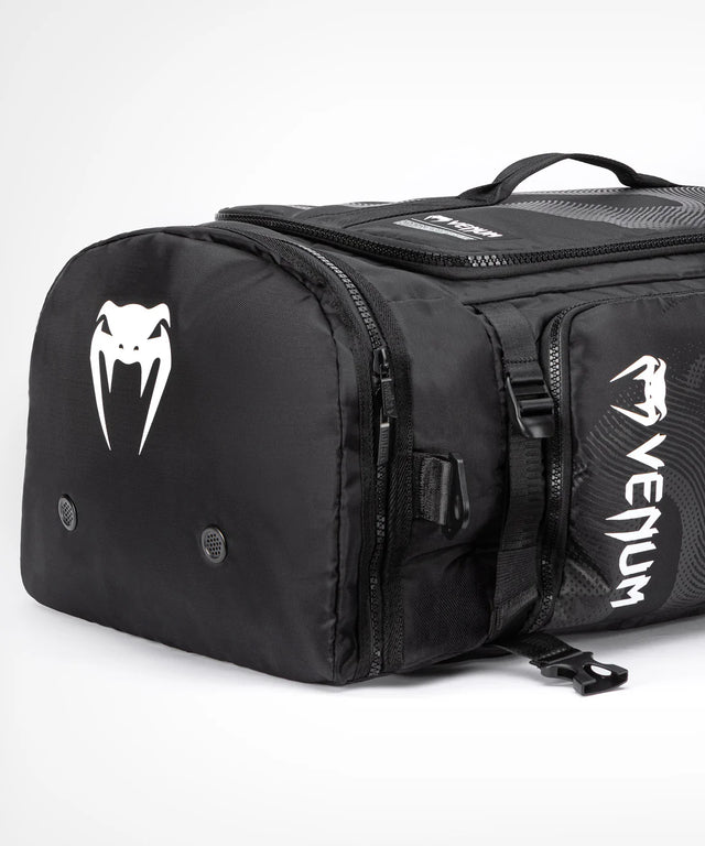 Venum Sportväska Shockwave – Svart