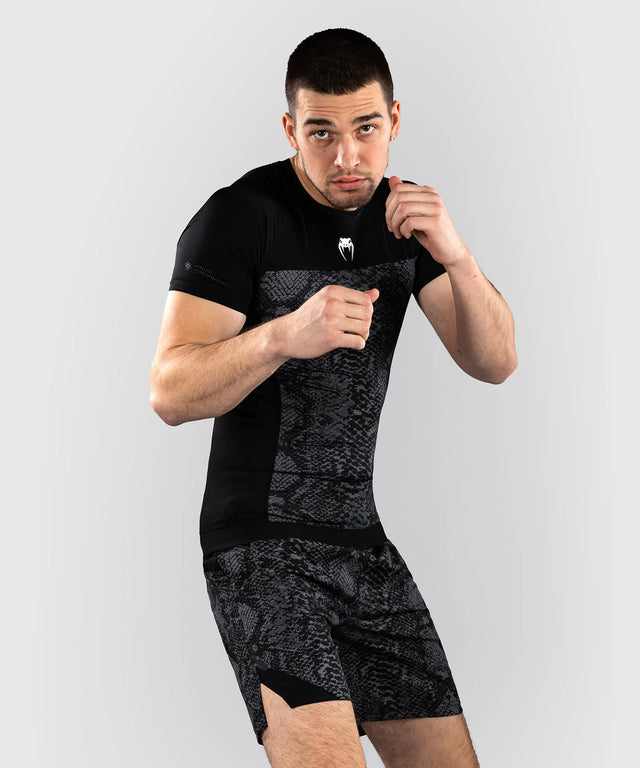 Venum Rashguard med korte ærmer G-Fit Scales – Sort/grå