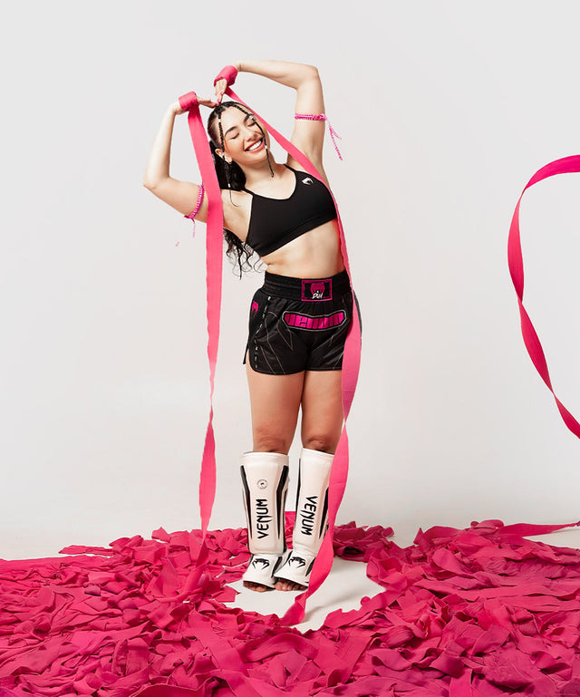 Venum Muay Thai shorts x Dua - Sort/Fuchsia Pink