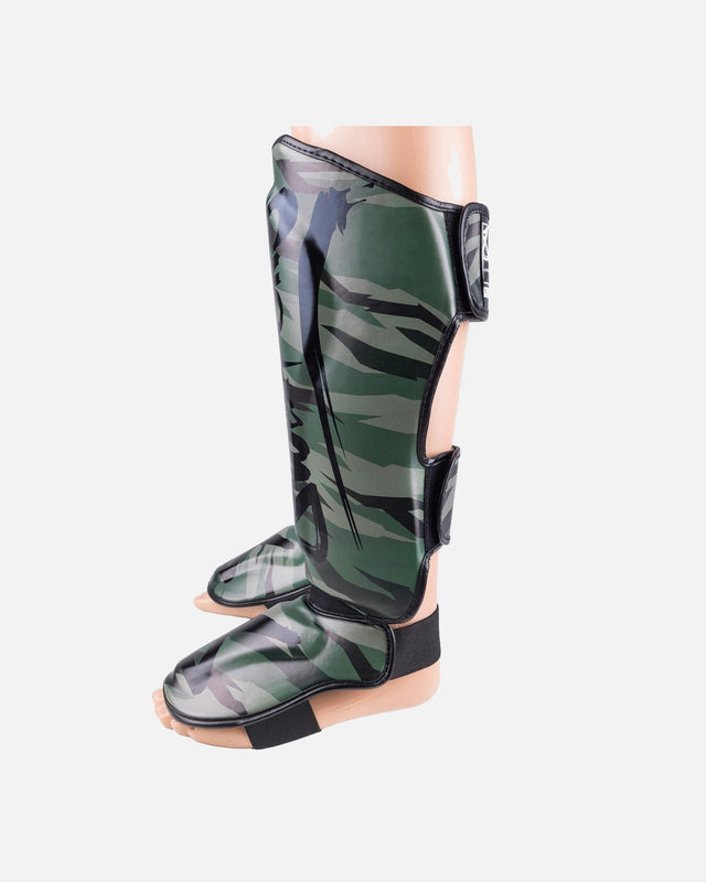 Chrániče holení 8 WEAPONS Unlimited 2.0 – Woodland Camo