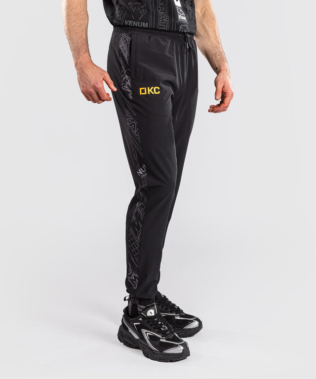 Pantaloni de antrenament Venum Karate Combat – Negru/Gri