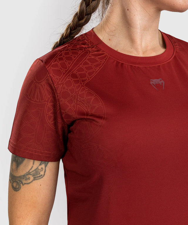 Venum Damen Dry Tech T-Shirt Serpenti – Burgunderrot