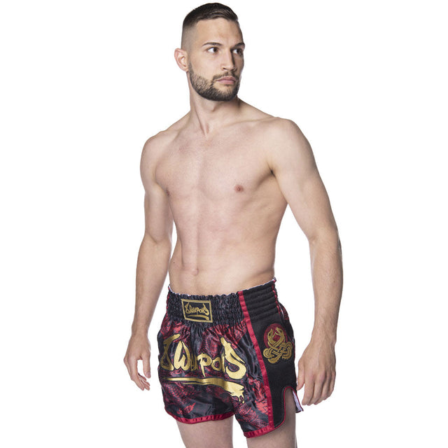 Muay Thai trenky 8 WEAPONS Naga – Černé/Červené