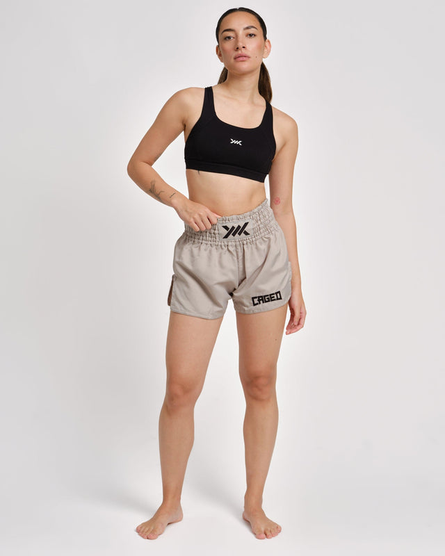 Pantaloni scurți Muay Thai Caged Classic – Gri deschis/Negru femei