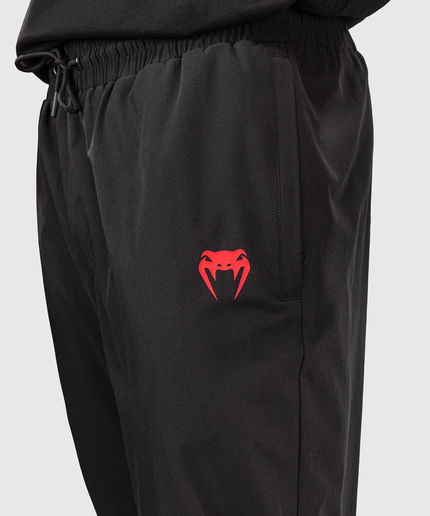 Venum Jogger Amazonia Reborn – Sort/Rød
