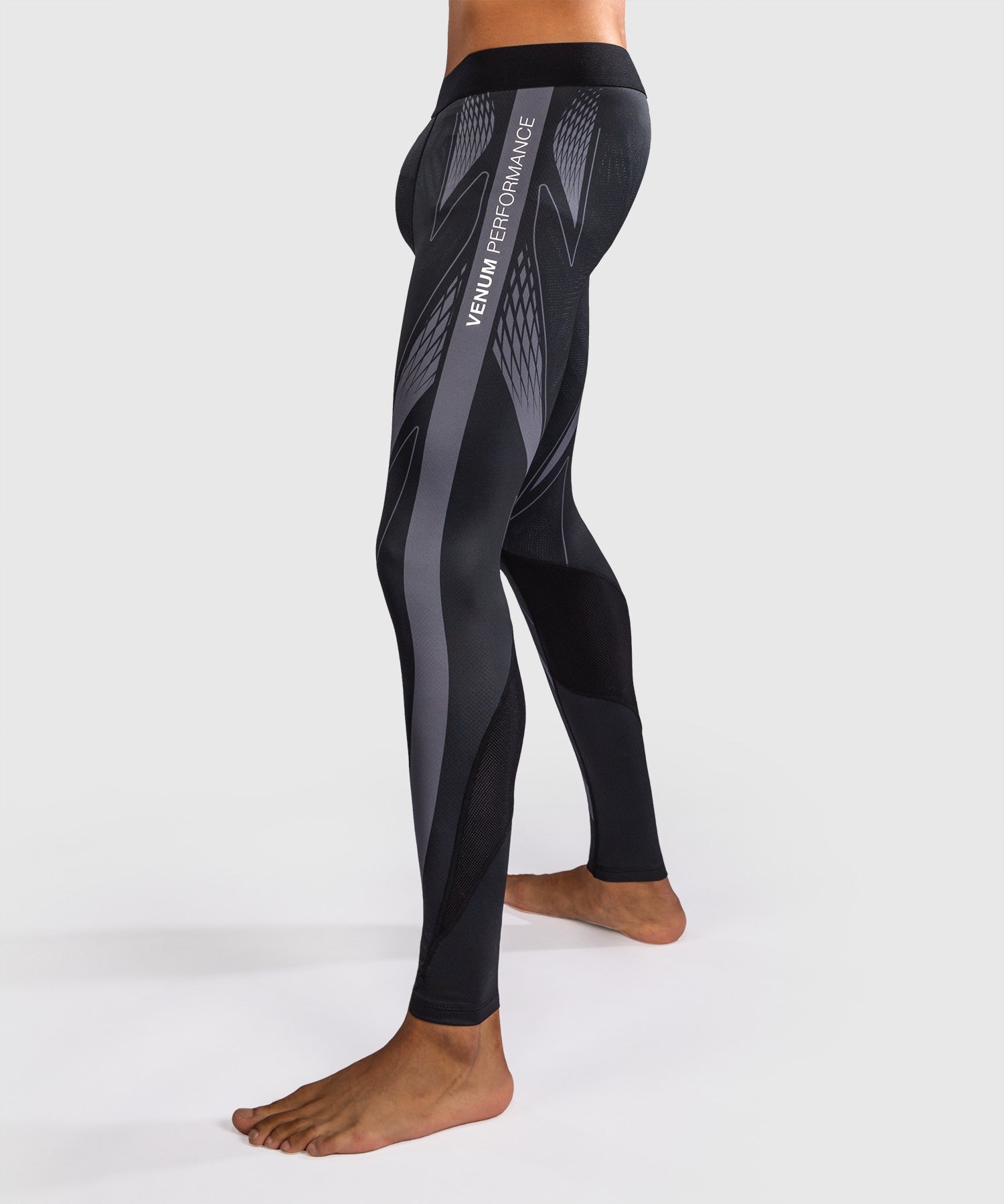 Pantaloncini a compressione Venum Amazonia Reborn – Nero/Grigio (VENUM-06451-109)