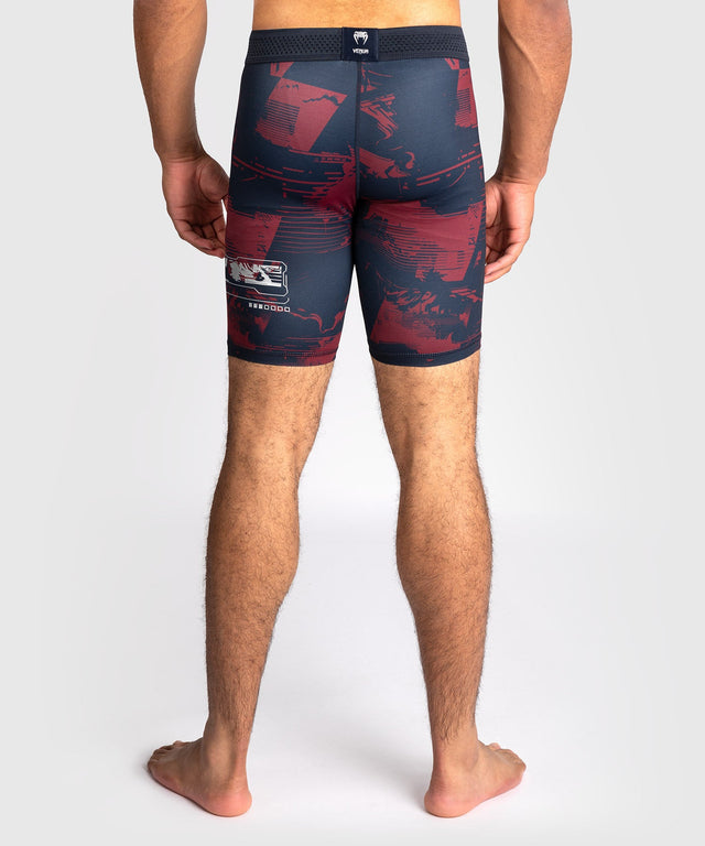 Venum UFC MMA-Shorts Zenith – Marineblau/Bordeauxrot/Silber