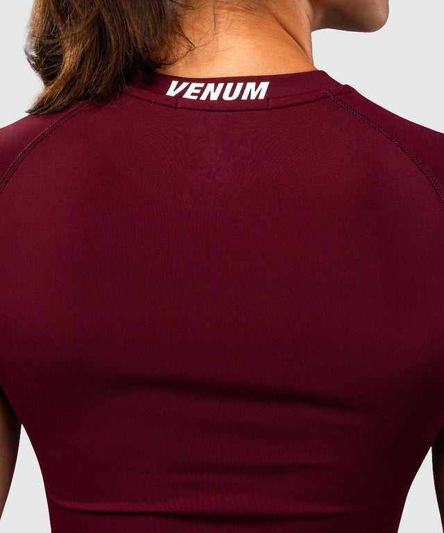 Venum Rashguard Aero XT Kurzarm – Pflaume