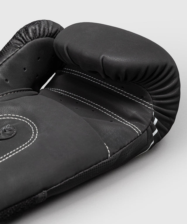 Luvas de boxe Venum Stealth – Preto/Branco