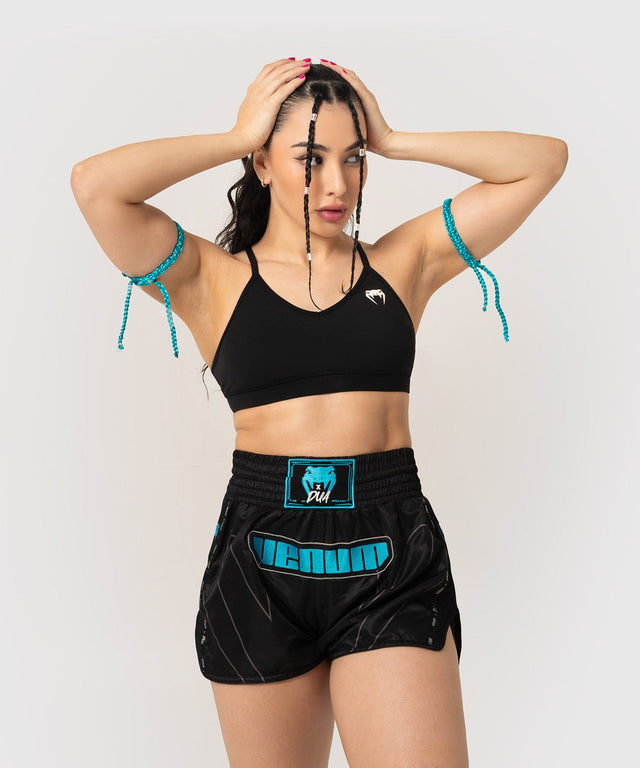 Pantaloncini Muay Thai Venum x Dua – Nero/Blu elettrico
