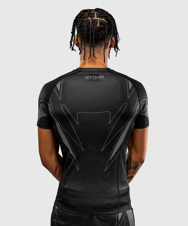 Venum Rashguard Amazonia Reborn Kurzarm – Schwarz/Grau
