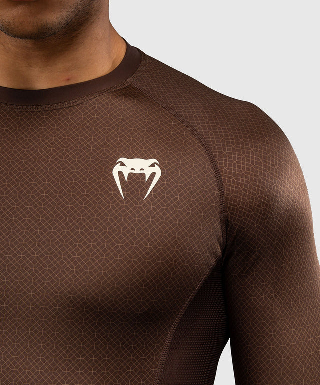 Rashguard Venum x Roger Gracie Academy – Dlouhé rukávy – Tmavě hnědá