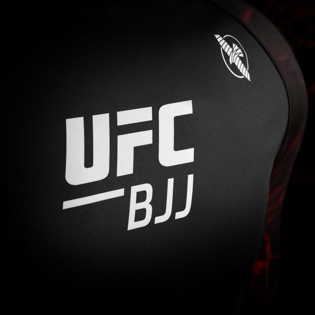 Rashguard Hayabusa x UFC BJJ Mangas Compridas Mulher – Preto/Vermelho