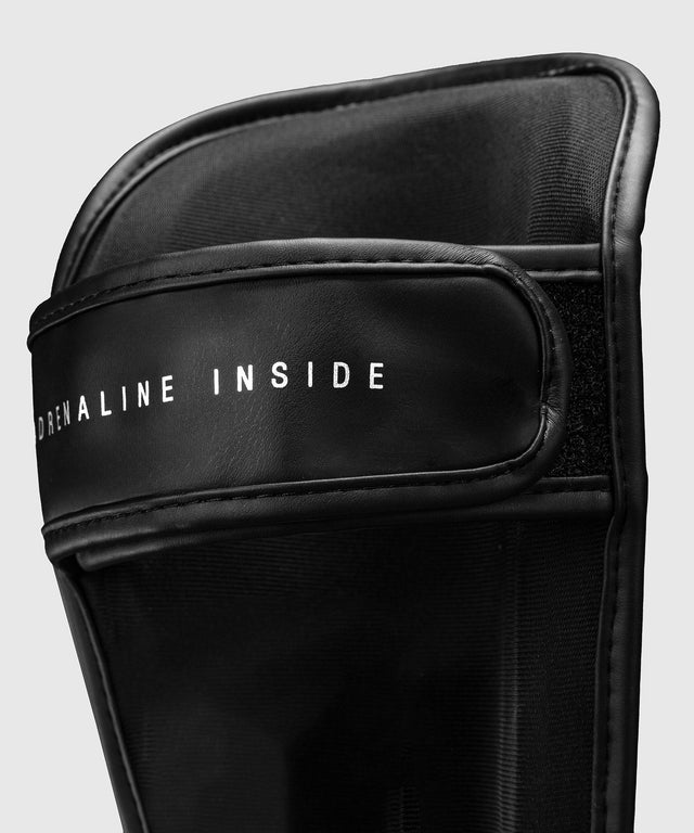 Venum Scheenbeschermers Contender 1.5 - Zwart/Wit