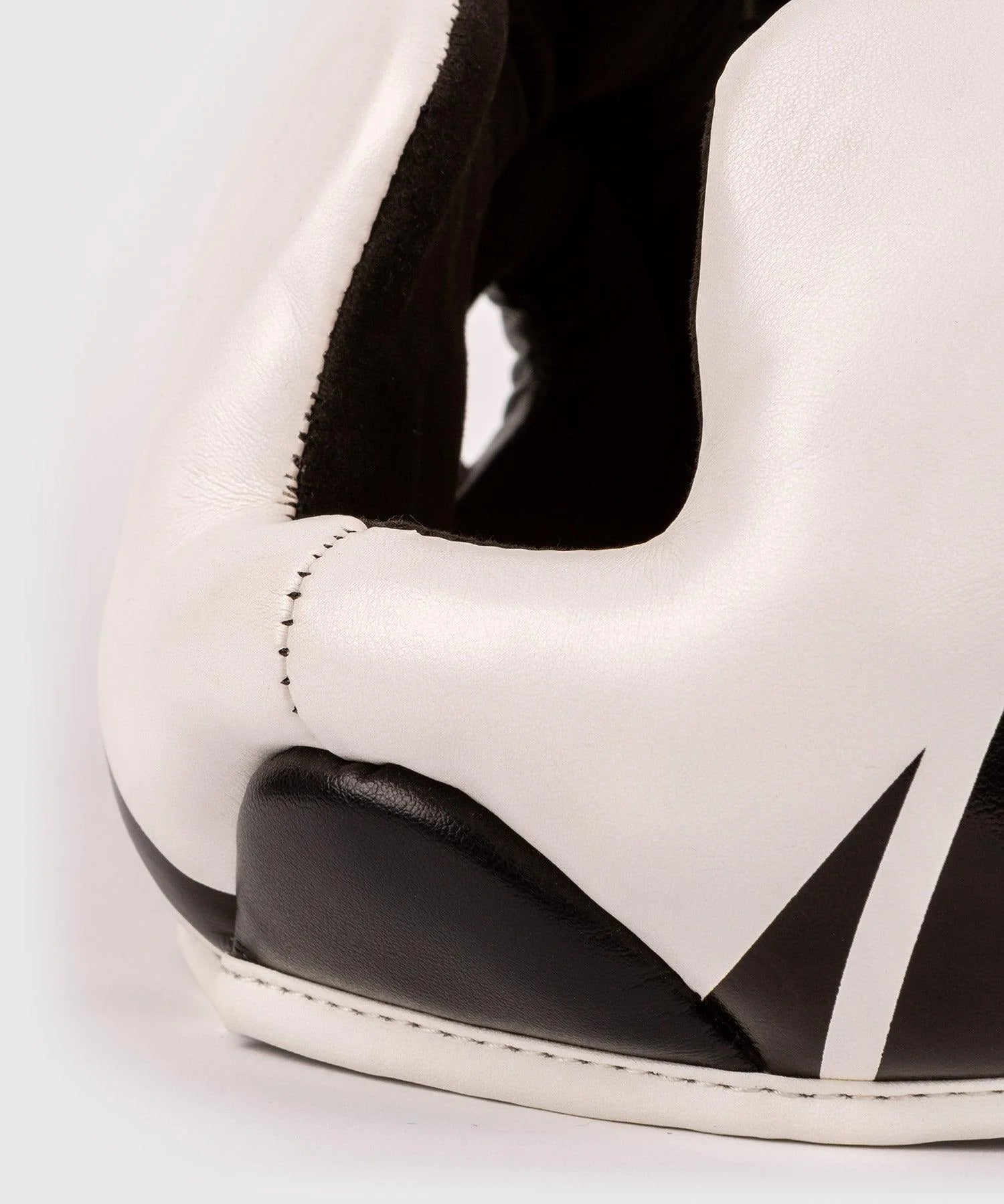 Casque de boxe Venum Challenger – Enfant – Noir/Blanc