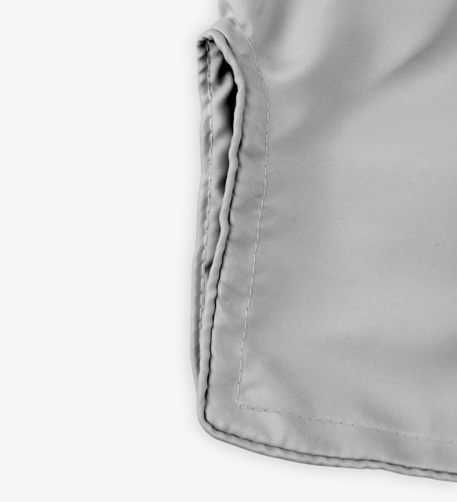 Pantaloni scurți Muay Thai Caged Classic – Gri deschis/Negru femei