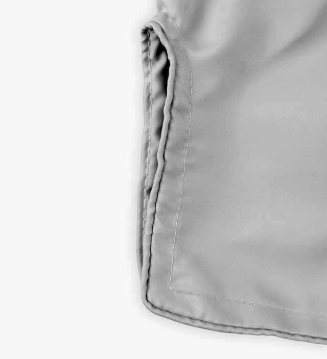 Pantaloni scurți Caged Muay Thai Classic – Gri deschis/Negru