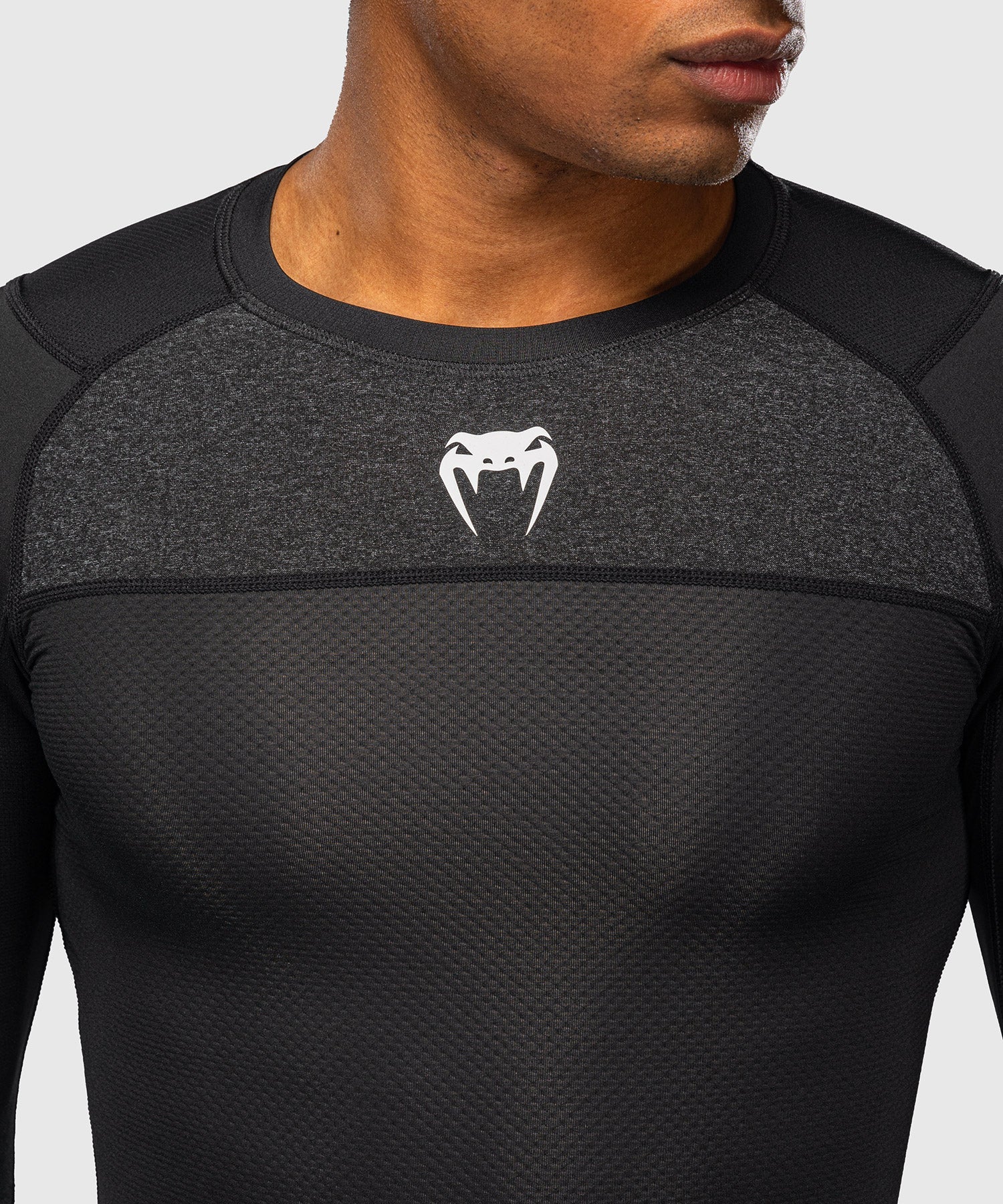 Venum Rashguard G-Fit Scale Lange Mouwen - Sort
