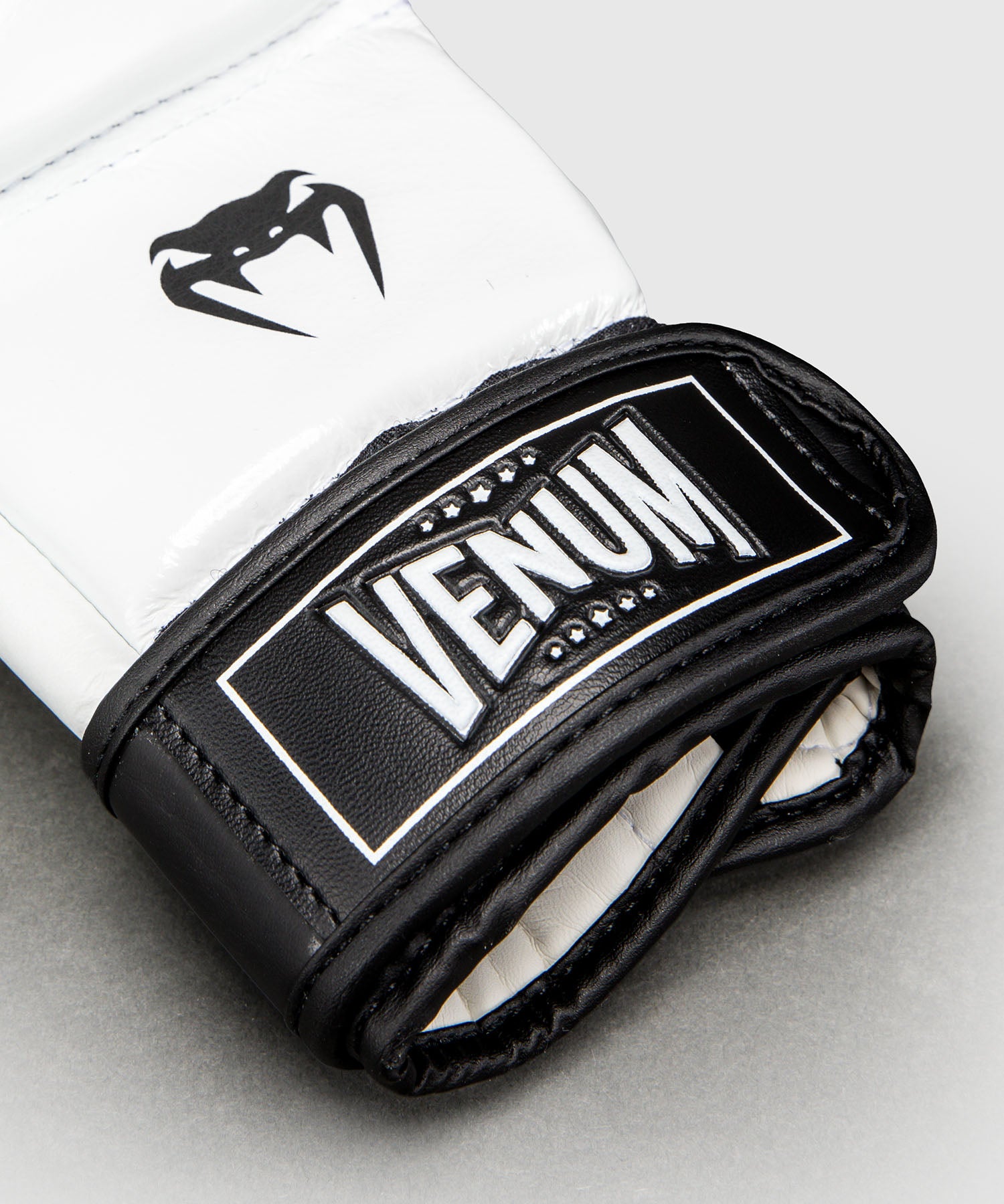 Venum MMA-handsker Attack 2.0 - Sort/Hvid