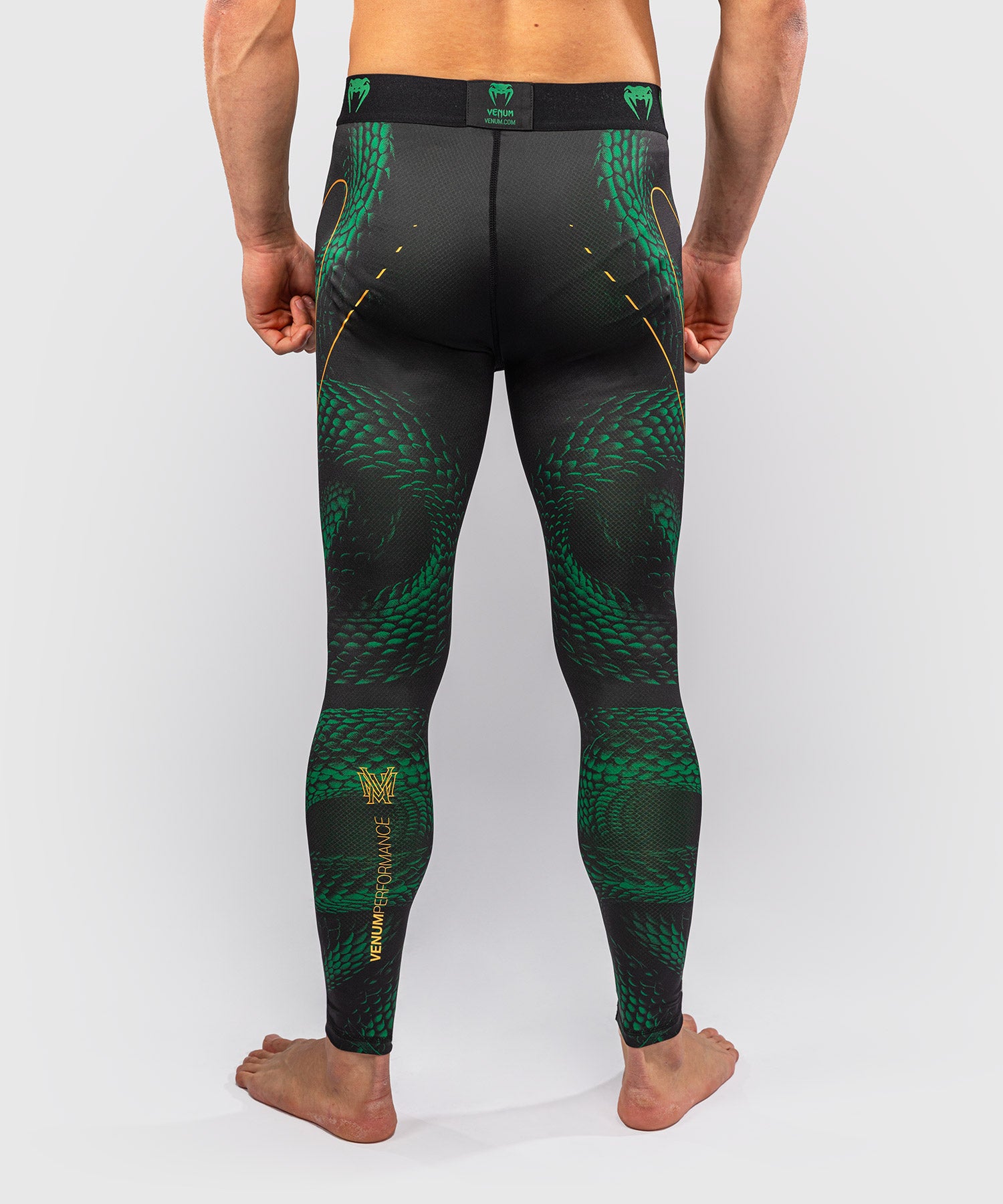 Shorts de compression Venum Matupa – Noir/Vert/Or
