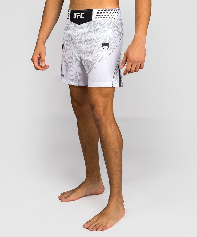 Calções de MMA Venum UFC Zenith – Branco