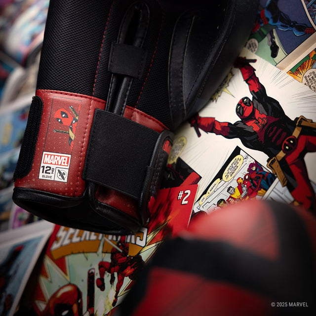 Hayabusa x Marvel Boksehandsker Deadpool - Rød/Sort