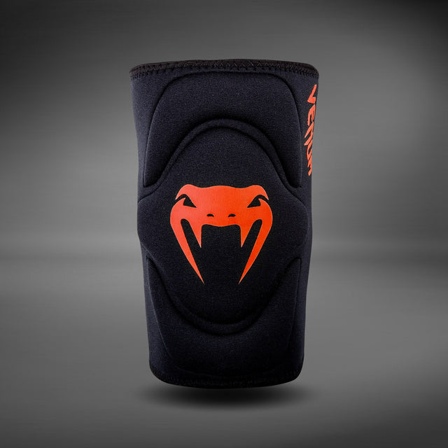 Venum Kontact Knee Pads – Black/Red
