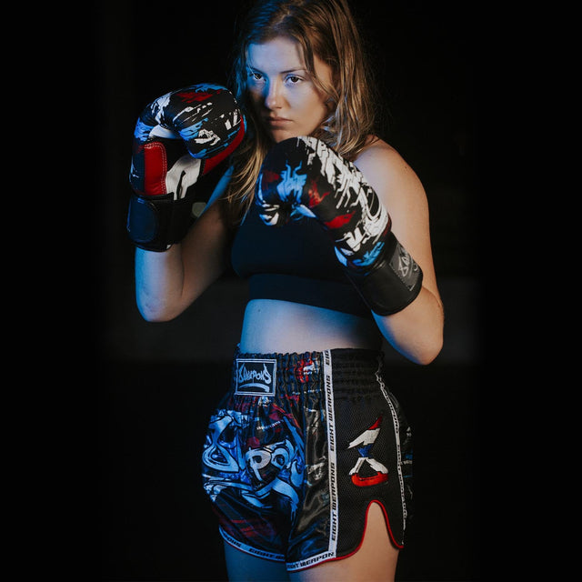 8 WEAPONS Muay Thai shorts Cut Like A Blade 2.0 - Sort
