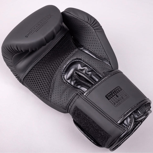8 WEAPONS Boxhandschuhe Force 8 – Schwarz
