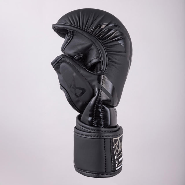 8 WEAPONS MMA Gloves Shift – Black