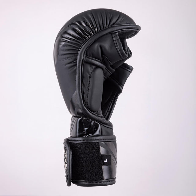 8 WEAPONS MMA Gloves Shift – Black