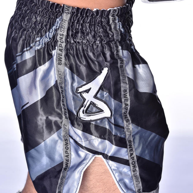 Shorts de Muay Thai 8 WEAPONS Shift – Noir mat
