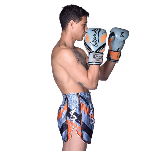 8 WEAPONS Muay Thai-shorts Shift – Isgrå/Orange