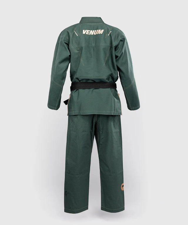 Kimono BJJ Venum Elite 5.0 – 450 – Verde pădure