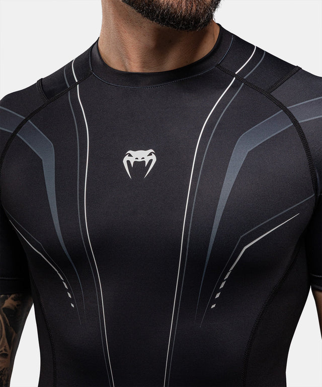Venum Rashguard Streamline Korte Mouwen – Sort/Hvid