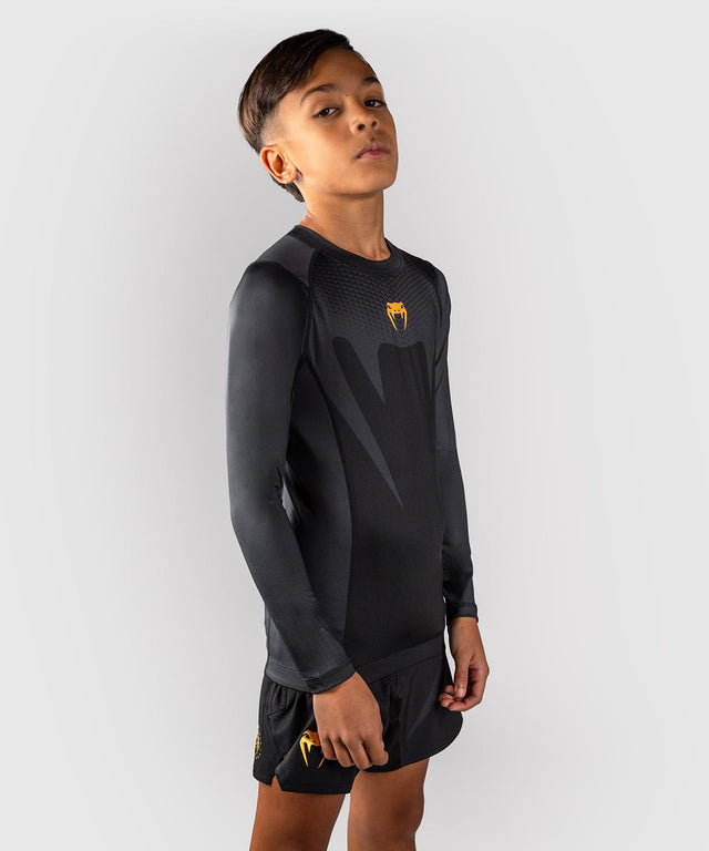 Rashguard Venum Attack cu mâneci lungi copii – Negru/Aur