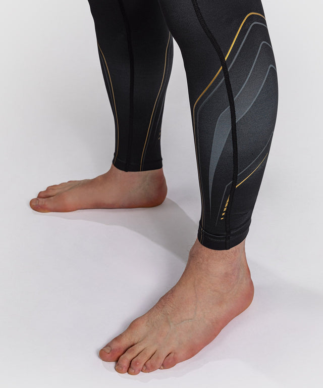 Shorts de compression Venum Streamline – Noir/Or