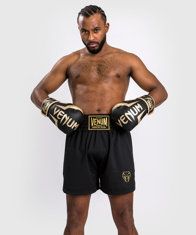 Pantaloncini da boxe Venum Classic – Nero/Oro