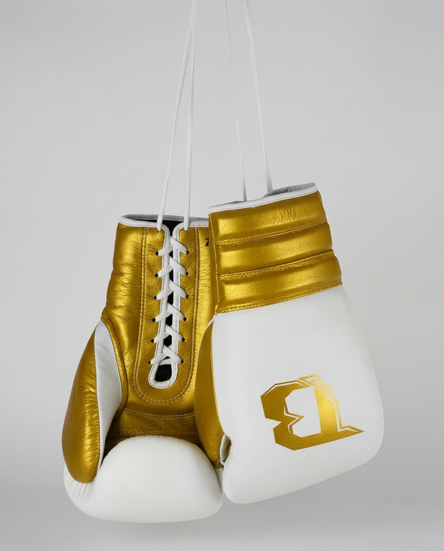 Luvas de boxe Booster Rapid Strike com fecho de cordão – Branco/Ouro
