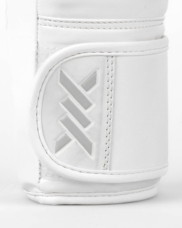 Gants de boxe Caged Core – Blanc/Blanc